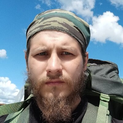 Денис Чечнев